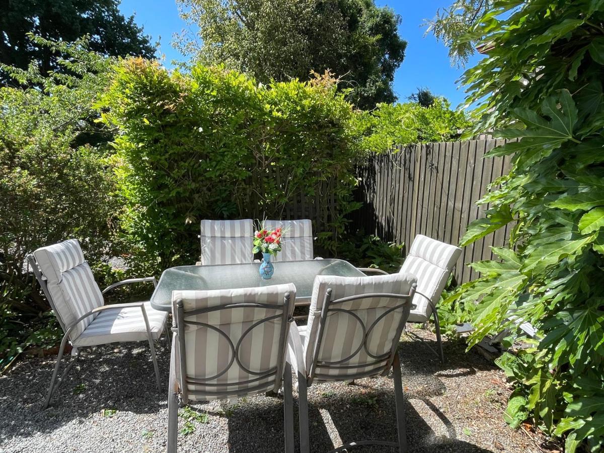 Appartamento Quiet, New, Sunny Cnzhouse On Upstairs Near Cbd Christchurch Esterno foto